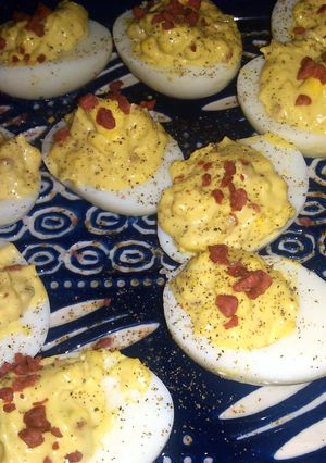 A picture of u devil u, devilled eggs.