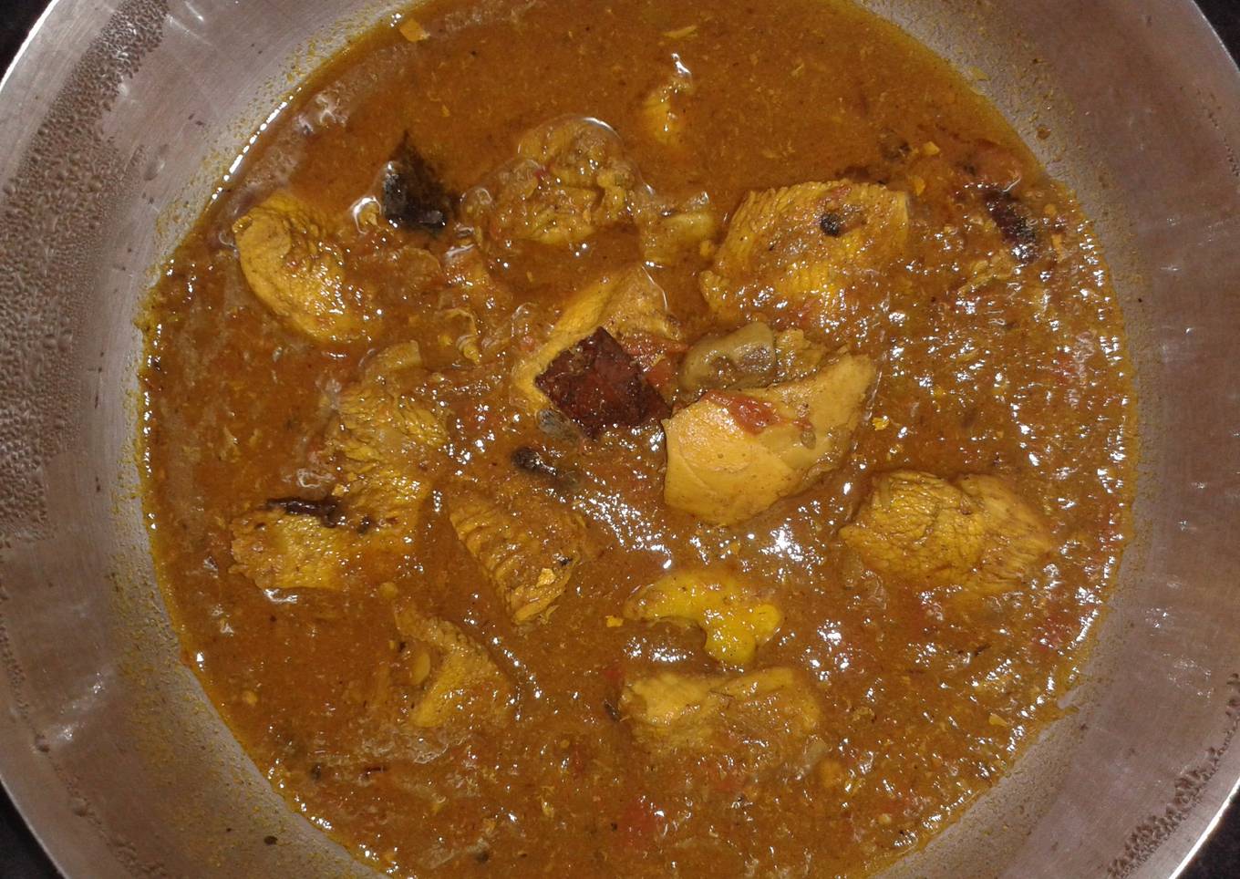 Murg Zafrani