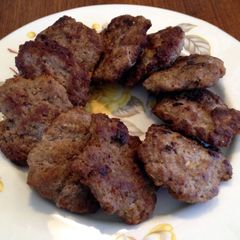 A picture of Greek Style Breakfast Sausage.