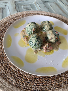 Una foto de Strangolapreti o malfatti