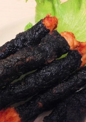 A picture of Fried Chicken (Tenderloin) Wrapped with Nori Seaweed, Great for Bento.