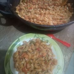 A picture of Hara lehsan macaroni.