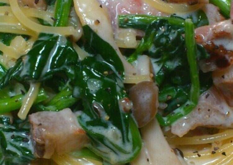 Recipe of Perfect Spinach and Bacon Cream Pasta