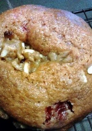 A picture of Cherry Almond Crunch Muffins.