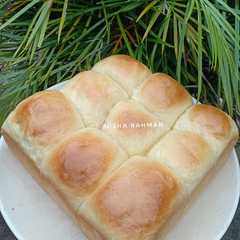 A picture of Roti Bakar Kampung Lembut.