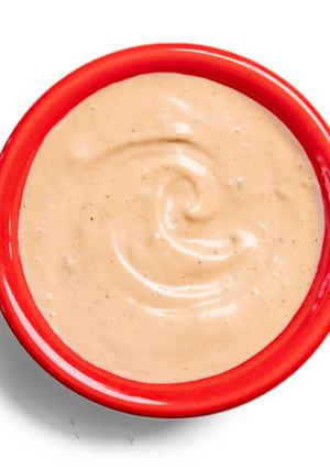 Hình của món In-N-Out Sauce.