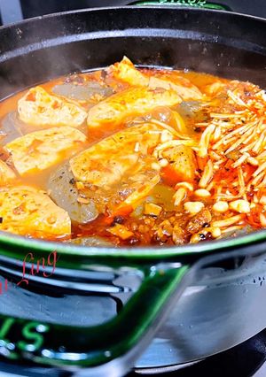 麻辣鴨血臭豆腐 的食譜成品照片