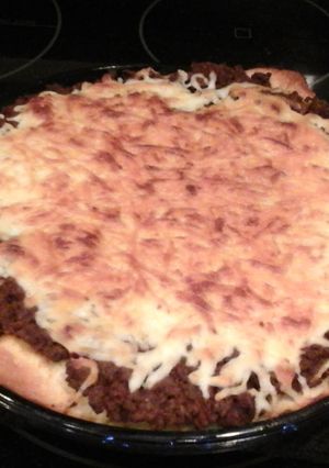 A picture of Taco Pie.