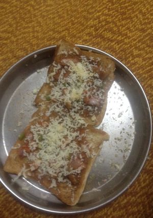 A picture of Cheese Toast.