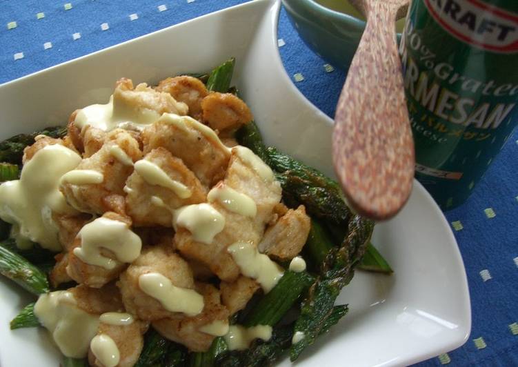 Recipe of Super Quick Homemade Cheese Salad with Chicken and Asparagus