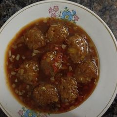 A picture of Veg Manchurian with Gravy.