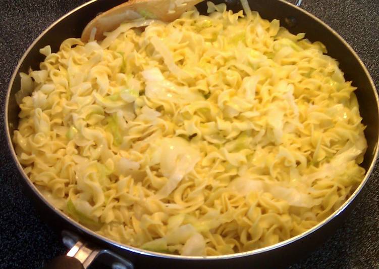 Steps to Prepare Favorite Haluski (noodles with cabbage and onion