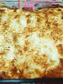 Una foto de Canelones de carne con bechamel
