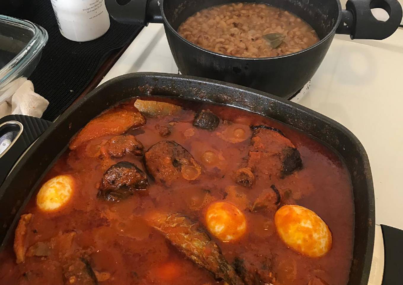 Beans and fish pepper stew