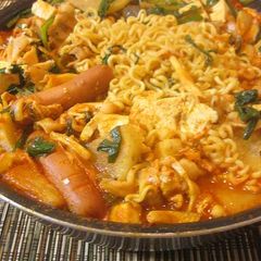 A Middle-Aged Guy's Budae Jjigae (Korean Ramen Hot Pot) A picture of A Middle-Aged Guy's Budae Jjigae (Korean Ramen Hot Pot).