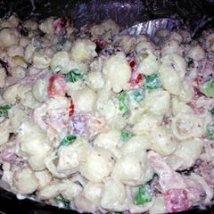 A picture of Brenda's Creamy BLT Pasta Salad.