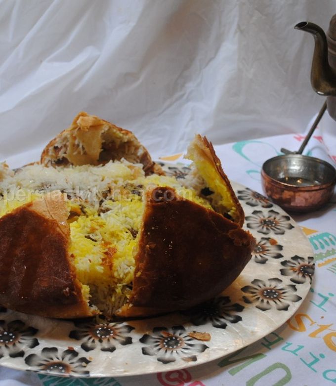 A picture of King rice/Shah pilaf شاه پلو.