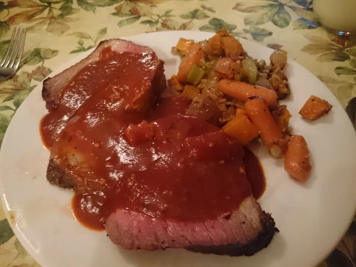 Recipe Slow-Cooked Roast Beef with Red Sauce the Delicious Can spoil the tongue