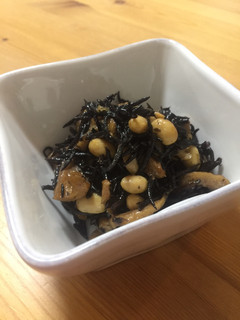 A picture of Simmered Hijiki.