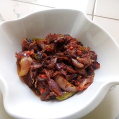 A picture of Beef Sauce.