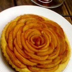 A picture of Okara Apple Cheesecake.