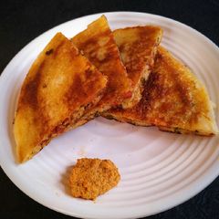 A picture of Dosa sandwich.