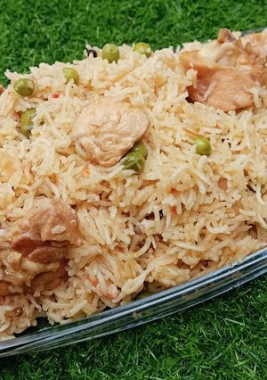 A picture of Chicken Mattar Pualo 😍😍.