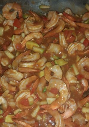 A picture of Quick n easy shrimp cocktail.