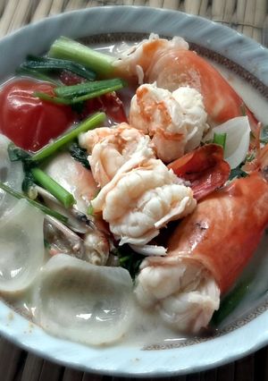 A picture of kanya's Prawns in coconut milk.