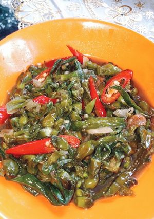Foto resep Tumis genjer masak pedas