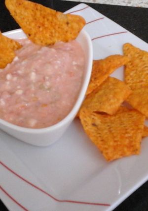A picture of My Vegan Dip with Nachos.