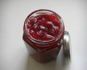New Recipe BeginnerFriendly Easy Strawberry Jam Savory Delicious