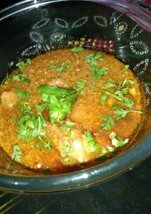 A picture of Chicken qorma.
