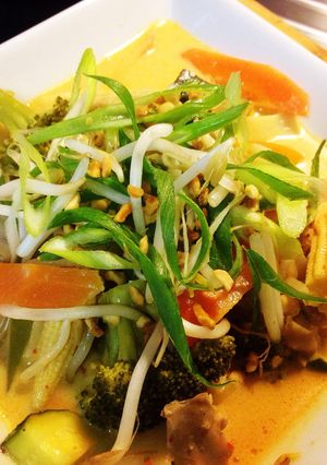 A picture of Chicken Laksa.