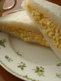A picture of Baker's Rich Egg Sandwich.