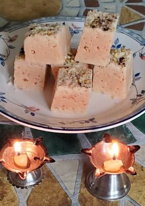 મૈસુર (Mysore Recipe In Gujarati) રેસીપી મુખ્ય ફોટો