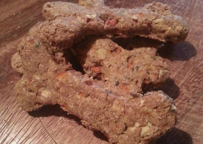 Recipe of Homemade Apple Carrot Bones (dog treat)