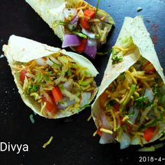 A picture of Cone Papad Raw Aam chat.