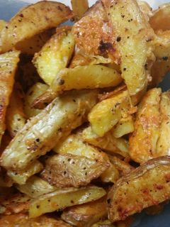 A picture of Cheesy Roasted French Fries.