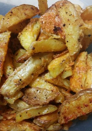 A picture of Cheesy Roasted French Fries.