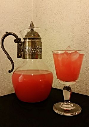 A picture of PINK ELEPHANTS.