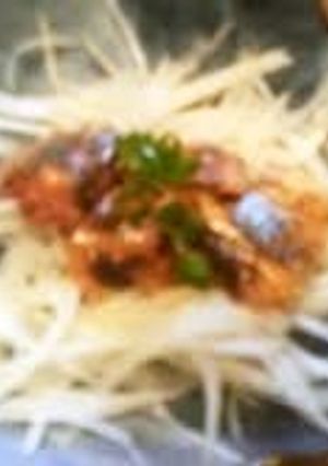 A picture of Easy Sweet Onion Salad.