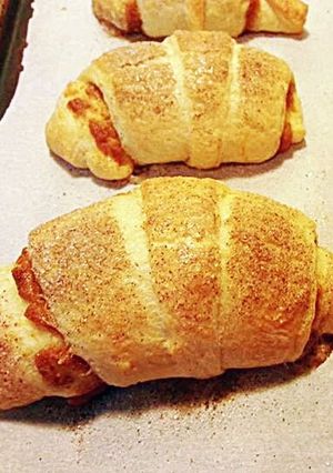 A picture of Pumpkin Mascarpone Cresent Rolls.
