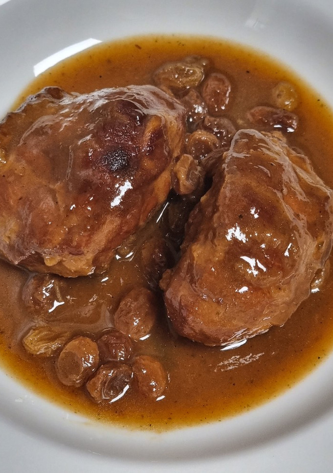 Una foto de Carrilleras de cerdo al Pedro Ximenez