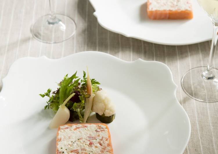 Recipe of Favorite Easy Smoked Salmon and Crab Terrine