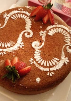 A picture of Honey cake.