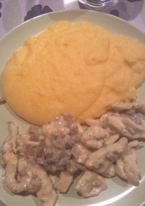 Foto di Straccetti di Pollo con funghi e panna