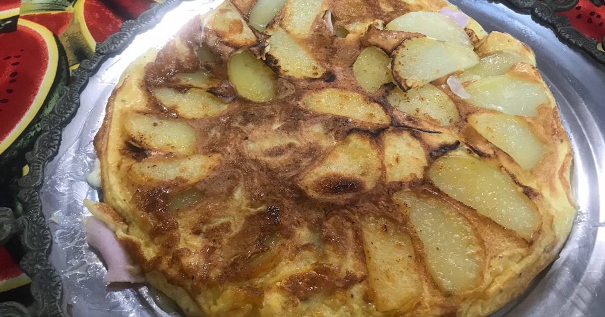 Tortilla española con jamón y queso Receta de Maria Luisa Aguilar Cookpad