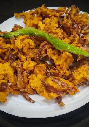 A picture of Crunchy Onion Pakode.