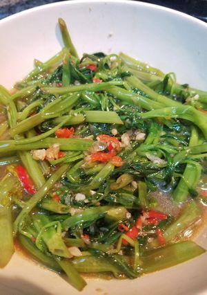 Foto resep Tumis Kangkung Terasi Warung Sunda